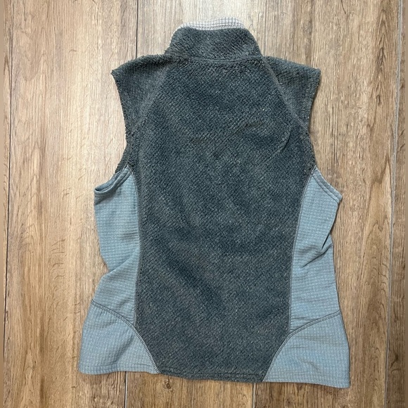 Patagonia R2 Regulator Jacket Vest Polartec Full Zip Front Womens M Fleece - Picture 7 of 8